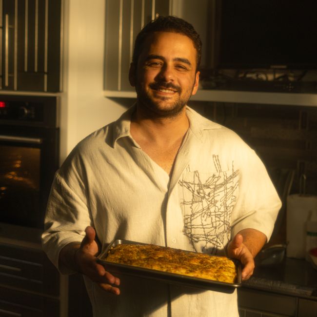 LARGE CLASSIC SERVING CASSEROLE